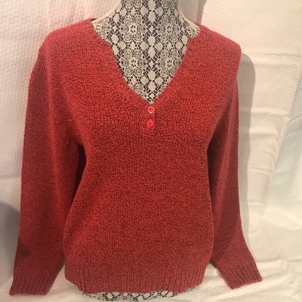 Carolyn Taylor 3/4 sleeve sweater blouse